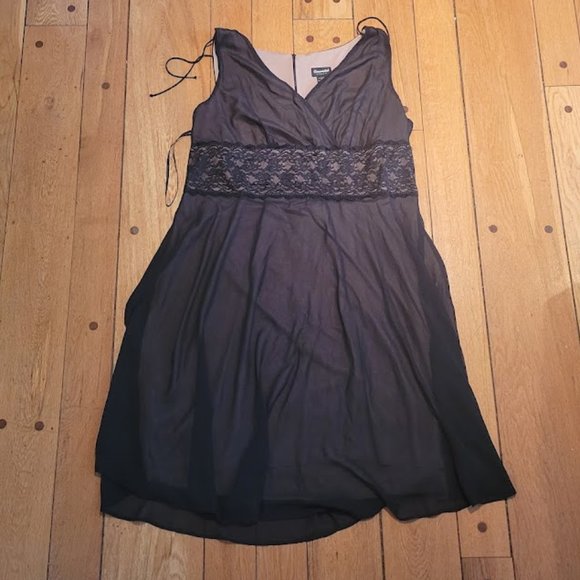 Black Dress - Connected Woman 22W - Picture 3 of 6